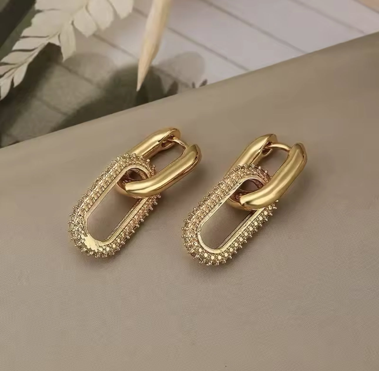 Aretes Largos de cadena Dorados